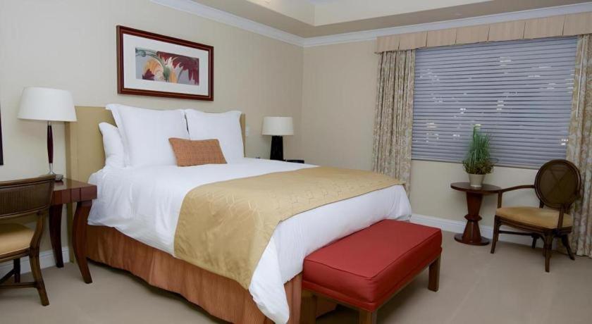 Dolphin Bay Resort And Spa بيسمو بيتش، سان لويس أوبيسبو، كاليفورنيا المظهر الخارجي الصورة